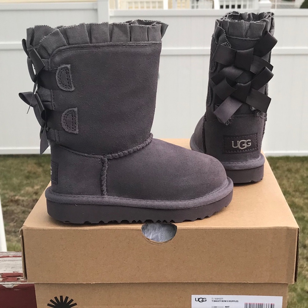 UGG Bailey Bow II Ruffles